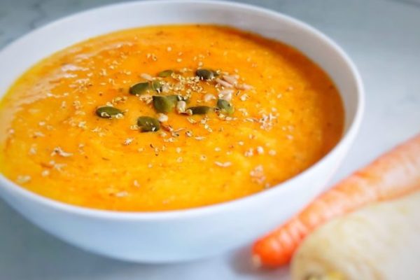 Carrot soup parsnip